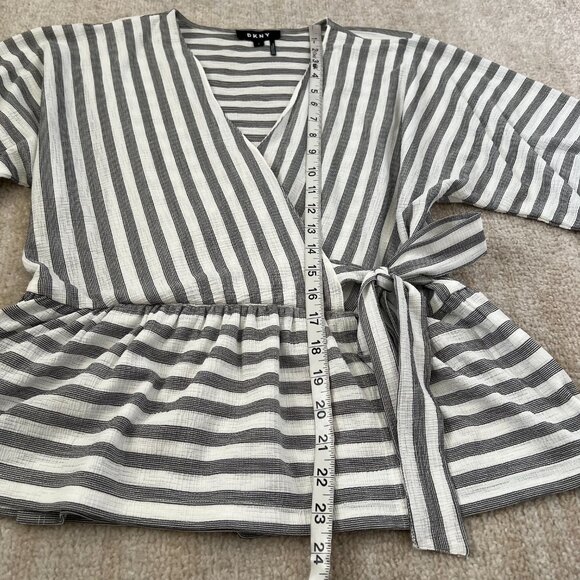 DKNY Faux Wrap Stripe Short Sleeve Blouse Top S - Picture 5 of 7